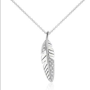 14K White Gold Diamond Necklace
